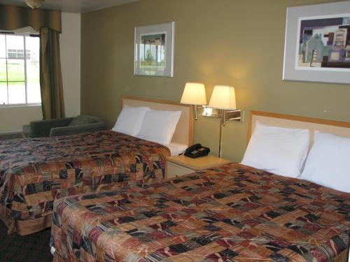Relax Inn Marlin - photo 8