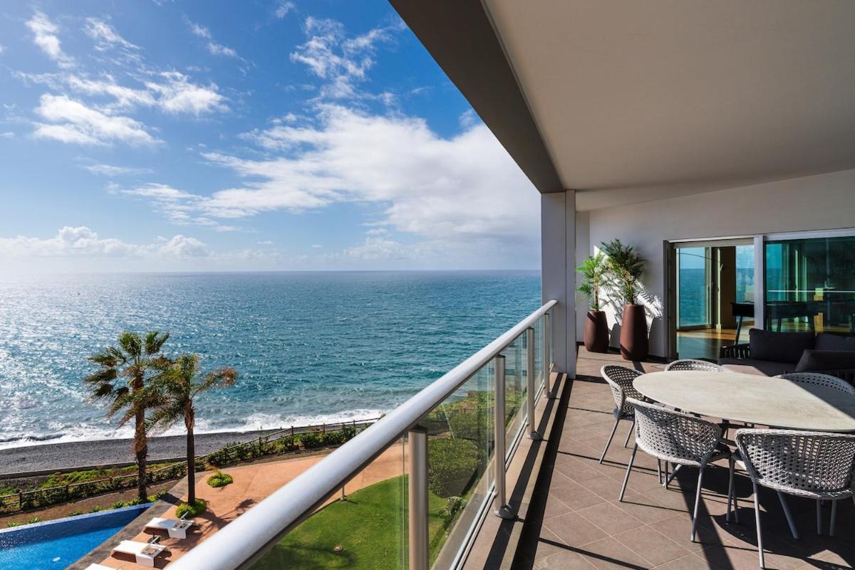 Luxury Ocean View Residence I 3BR I Pools I Madeira Palace I Funchal — 4-Star Luxury Hotel in Funchal, Portugal