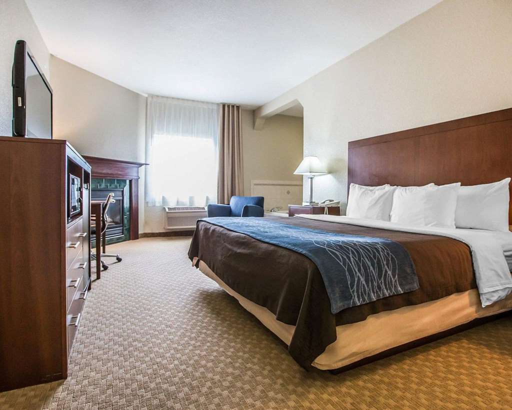 Quality Inn & Suites Dixon near I 88 - photo 21