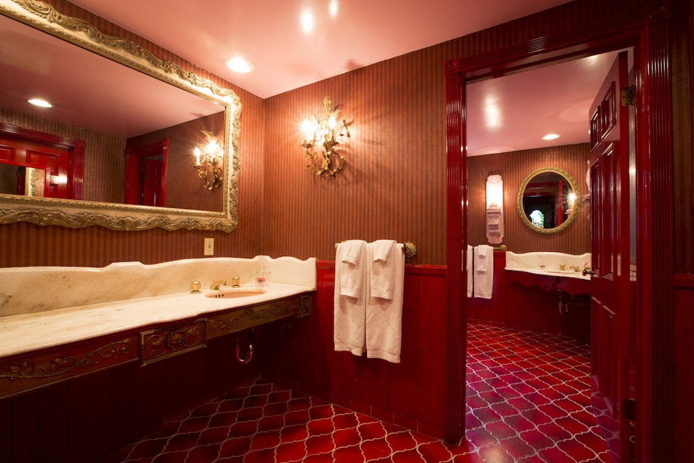 Madonna Inn - photo 263