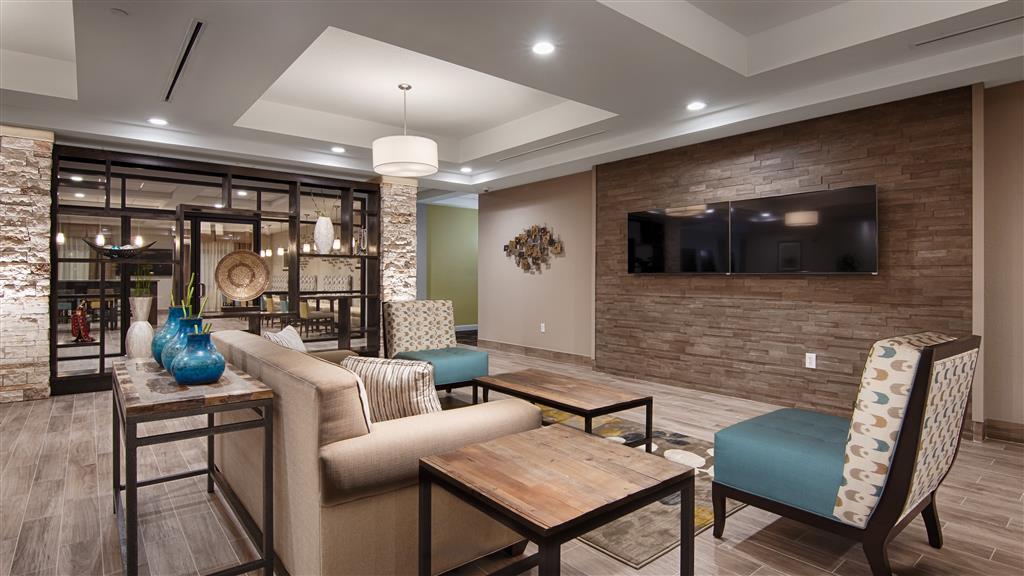 Best Western Plus College Station Inn & Suites - photo 33