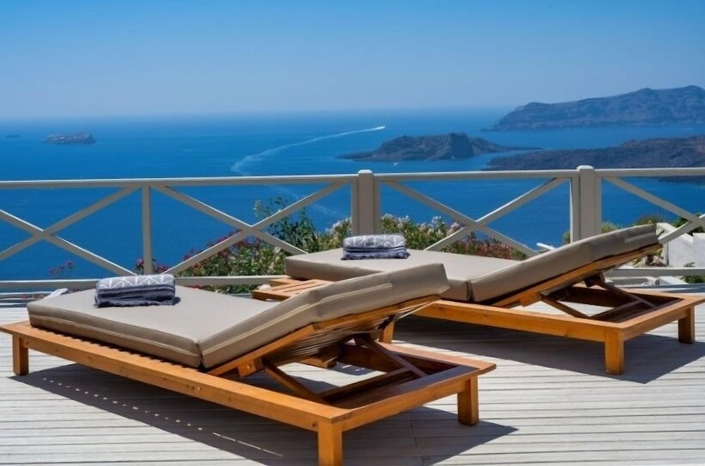 Santo Blue Santorini — Fira — photo 2