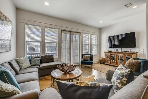 275 Lifeguard Loop by 30A Escapes in Panama City Beach, United States