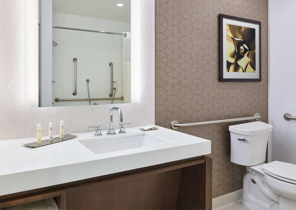 Hotel Karlan San Diego a DoubleTree by Hilton - photo 2