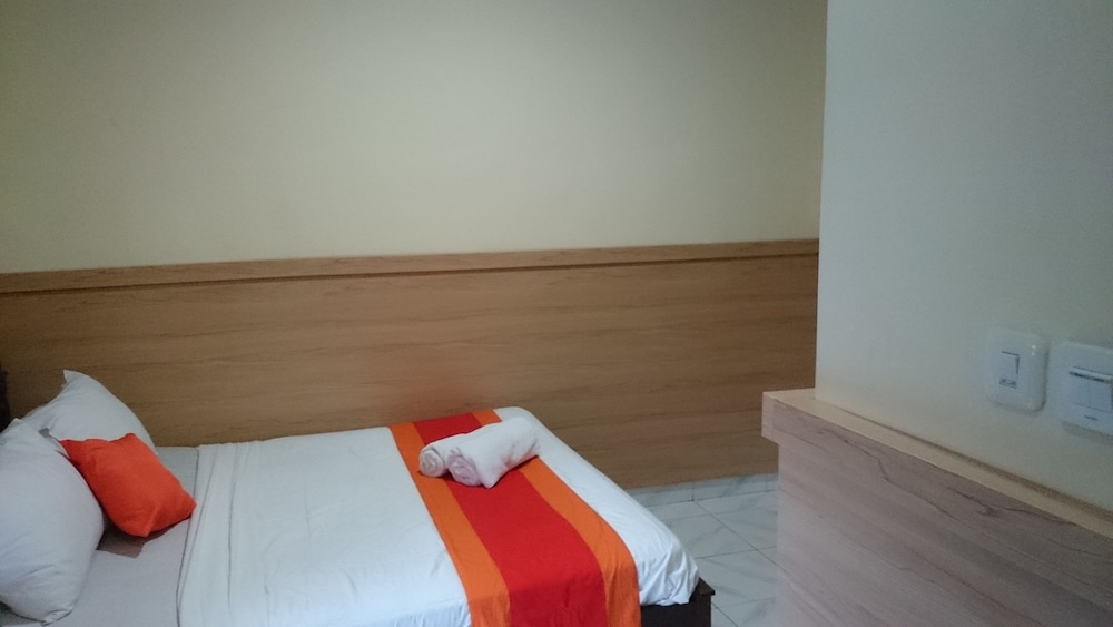 Agus Beach Inn — Kuta — photo 5