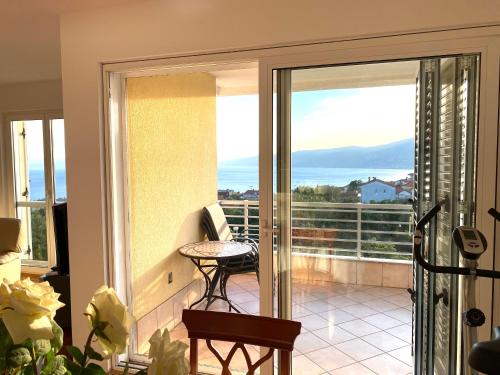 Apartment Tina — 4-Star Luxury Hotel in Rijeka, Croatia