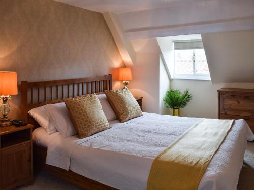 Honeyz Hideaway