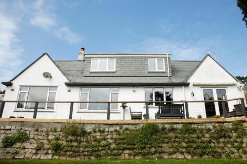 The Dog House Penryn — 4-Star Luxury Hotel in Penryn, United Kingdom
