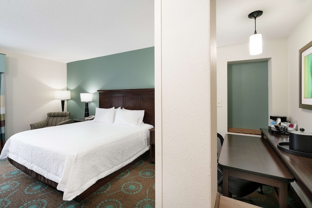 Hampton Inn & Suites Mooresville Lake Norman - photo 8