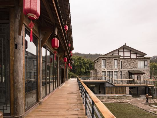 Wozi Winery in Linqiong, People's Republic of China