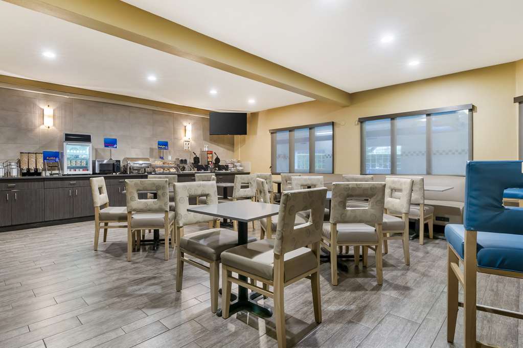 Best Western Columbia River Waterfront Hotel Astoria - photo 3