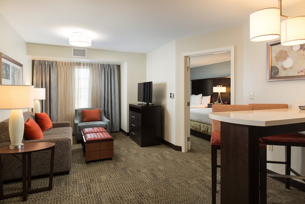 Staybridge Suites Phoenix Chandler an IHG Hotel - photo 2
