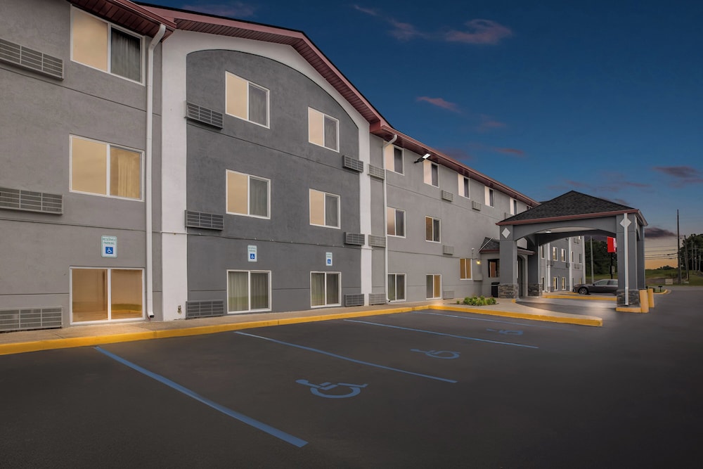 Red Roof Inn Huntsville AL - photo 31
