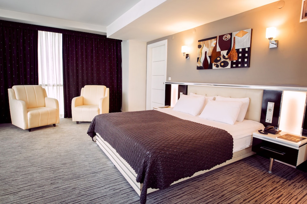 Cavusoglu Tower Hotel - carbon neutral hotel in Tokat
