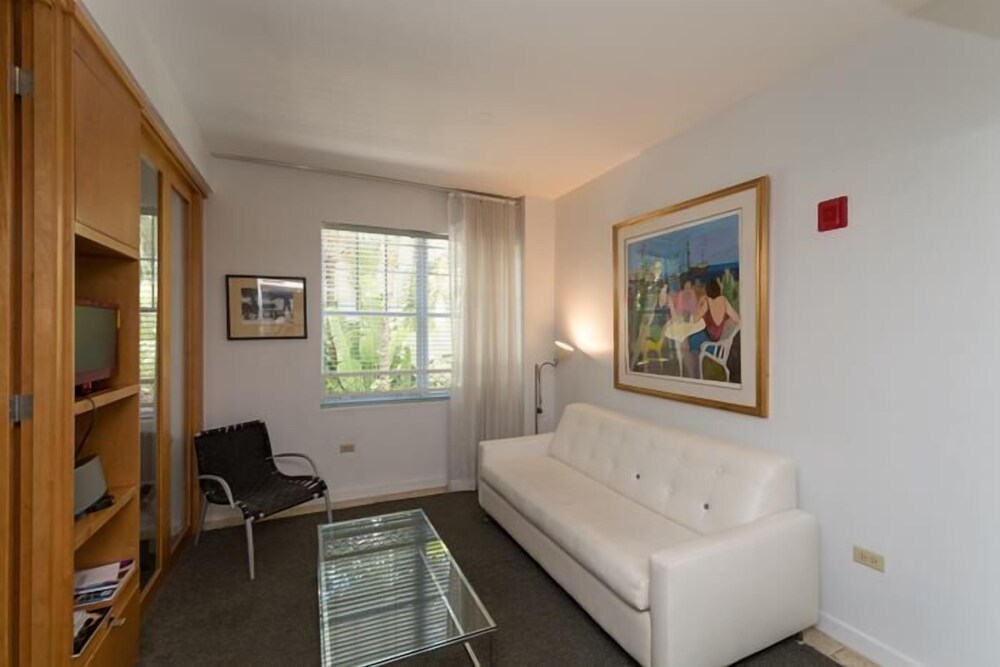 The Mercury All Suites Hotel - photo 20