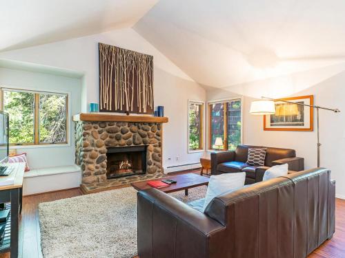 252 McCloud Upper level unit in Incline Village, United States