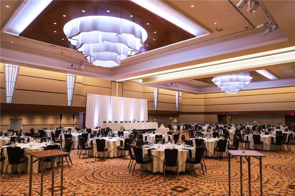 Radisson Plaza Hotel at Kalamazoo Center - photo 162