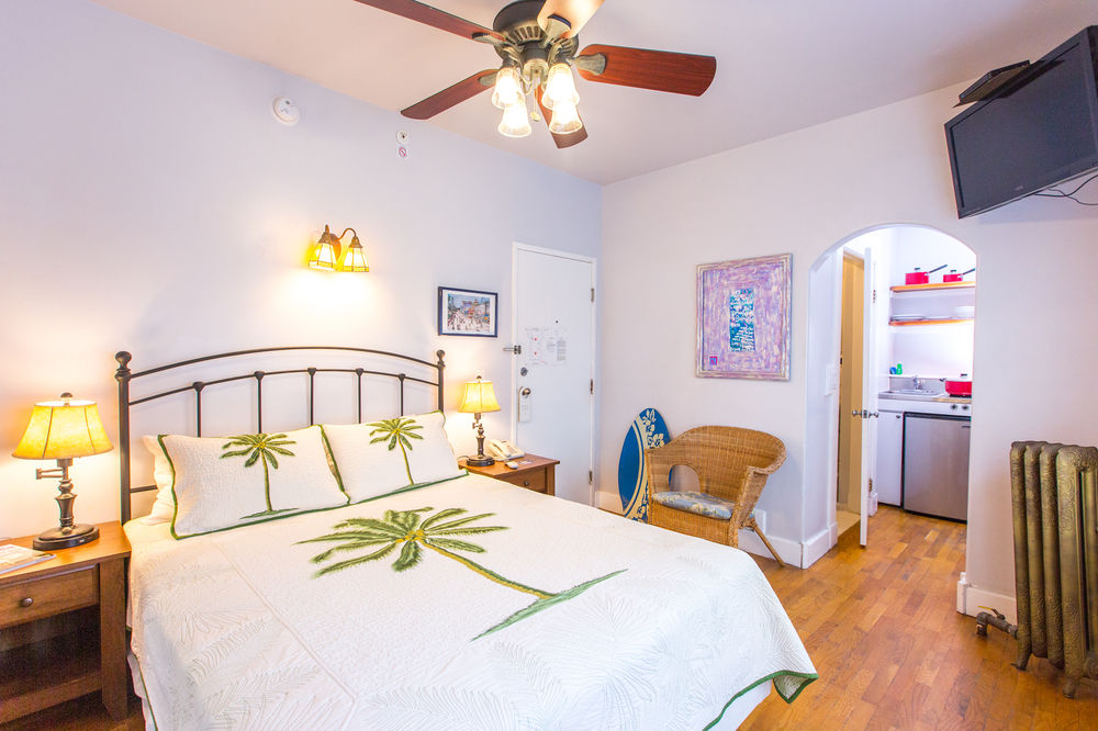 Venice Beach Suites & Hotel - photo 15