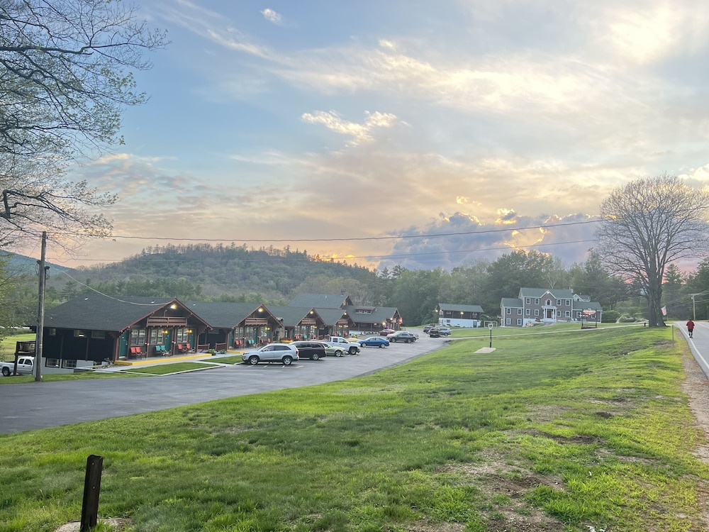 Swiss Chalets Village Inn in North Conway, United States
