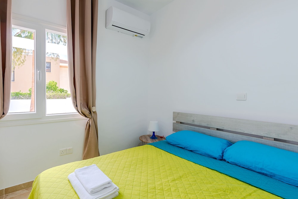 Color Cyprus Dhekelia Apartments