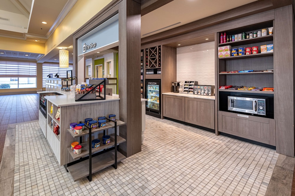 Hilton Garden Inn Newport News - photo 28