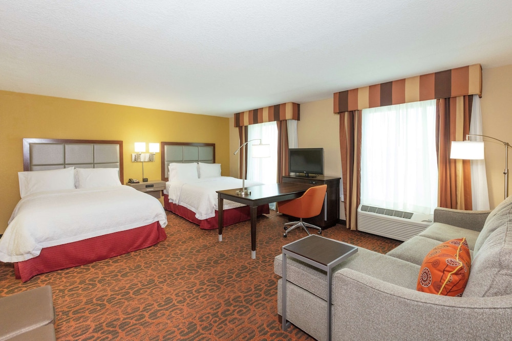 Hampton Inn Suites Jacksonville Airport - photo 14