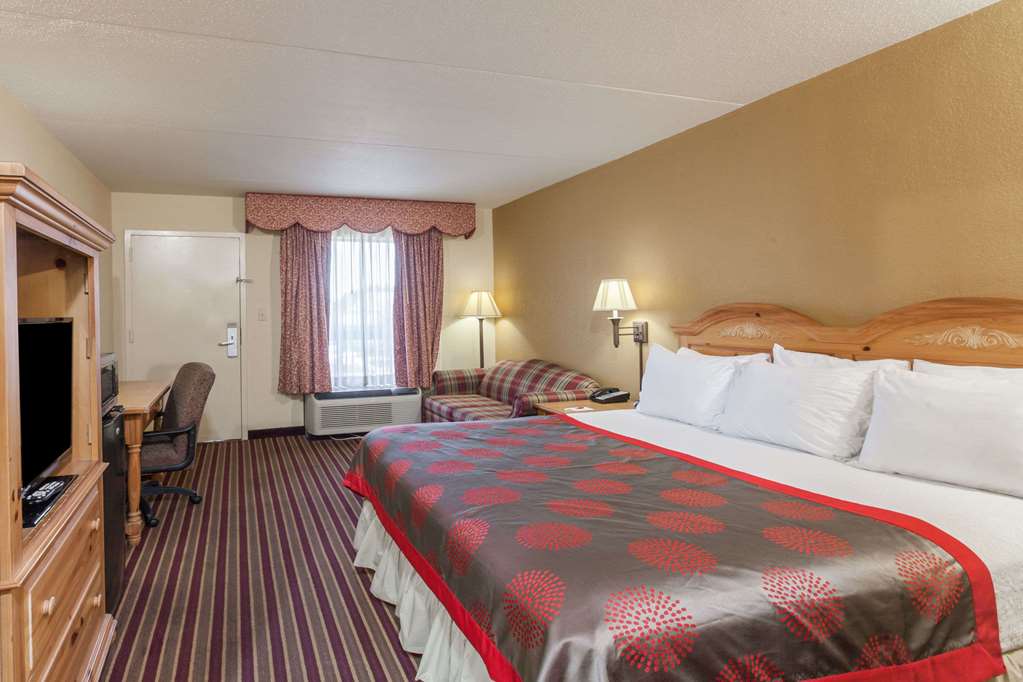 Ramada by Wyndham Lebanon - photo 5