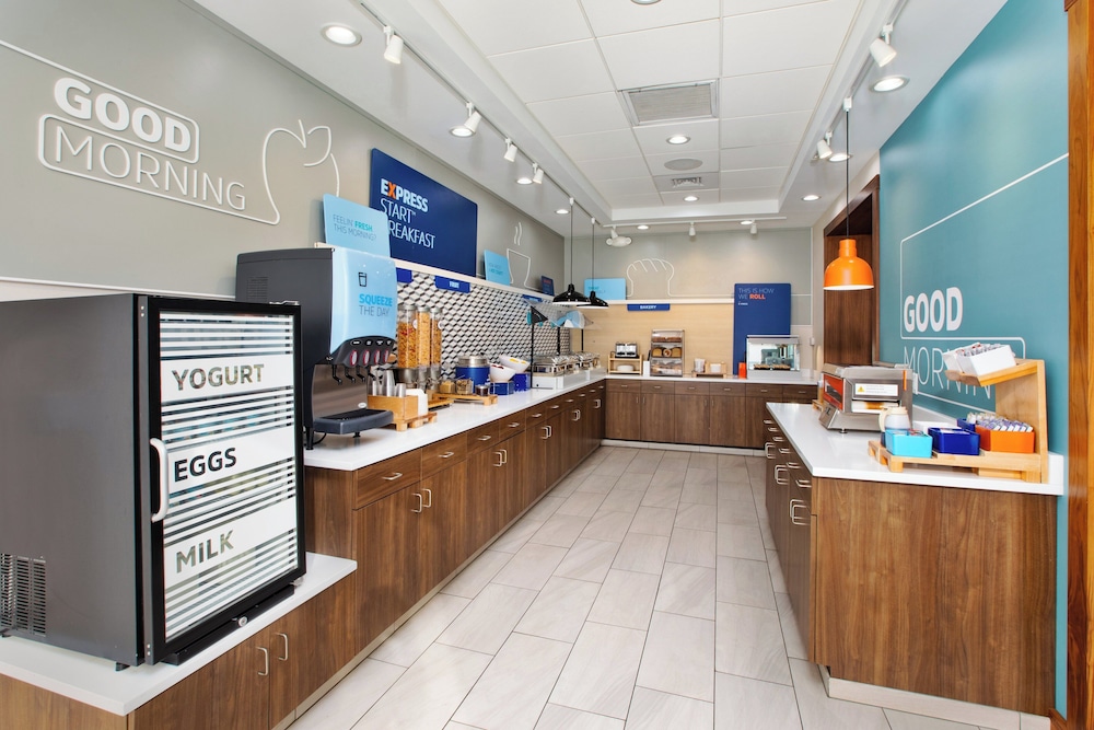 Holiday Inn Express Flagstaff by IHG - photo 23