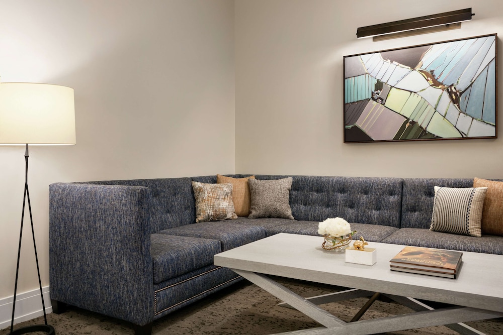 The Harpeth Franklin Downtown Curio Collection by Hilton - photo 41