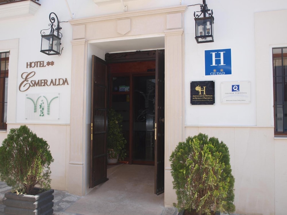 Hotel Esmeralda — hotel in Osuna