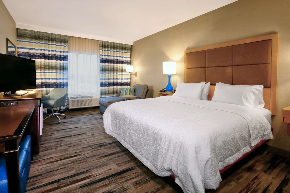 Hampton Inn & Suites Baltimore Aberdeen - photo 14