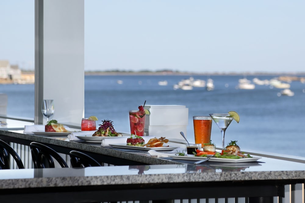Madison Beach Hotel - photo 87