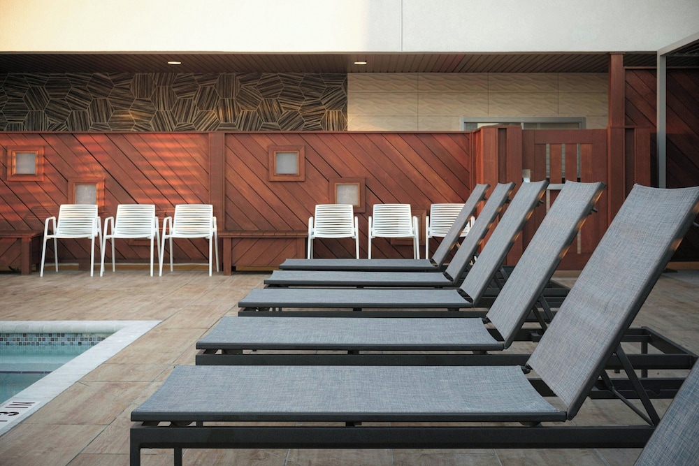 SpringHill Suites by Marriott Tampa Downtown - photo 29