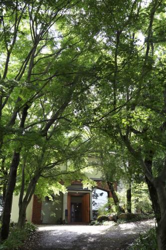 kamenos Luxury Resort With Beautiful Scenery Hiji — hotel in Hiji