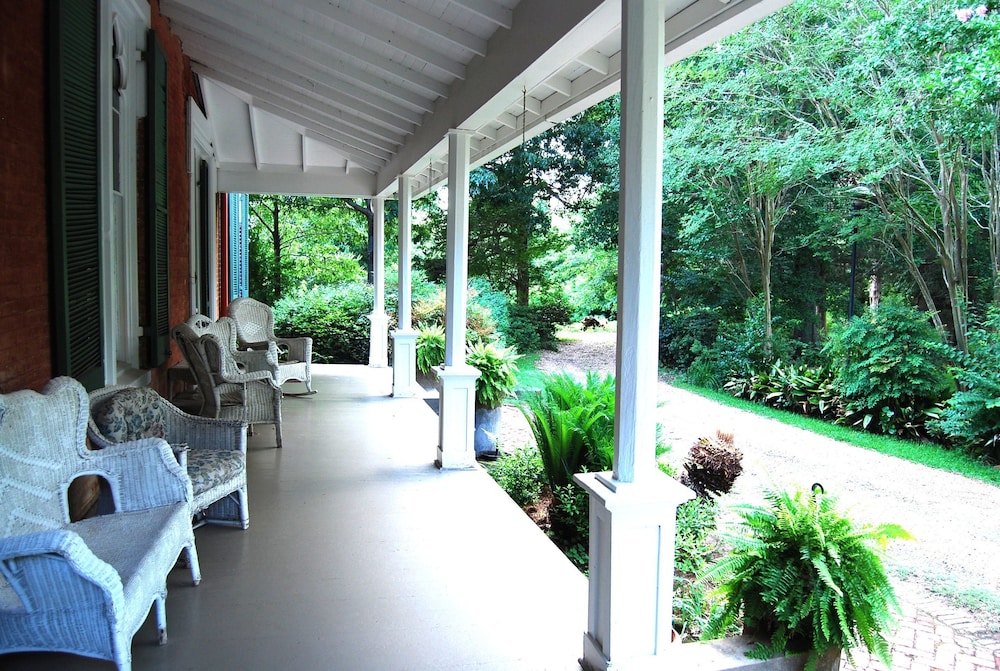 Glenfield Plantation Historic Antebellum Bed and Breakfast - photo 42