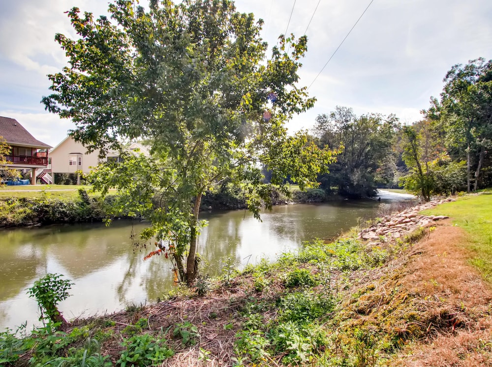 River Romance #2328 - photo 22