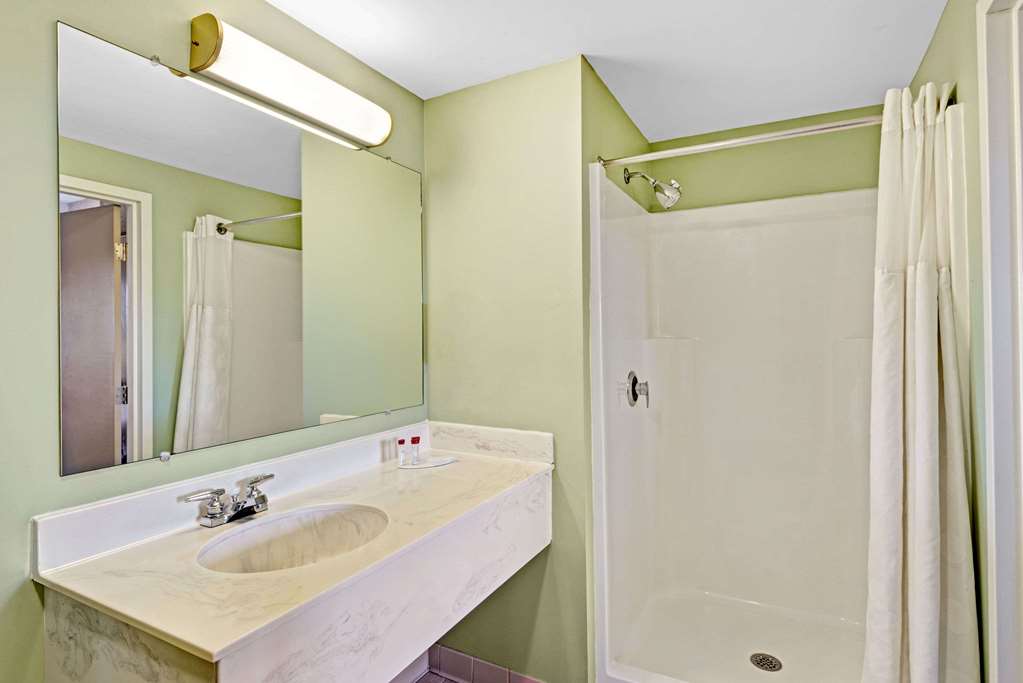 Ramada by Wyndham Saco Old Orchard Beach Area - photo 15