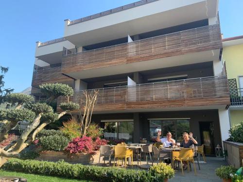GardaBreak Rooms&Breakfast Holiday Apartments — 4-Star Luxury Hotel in Riva Del Garda, Italy