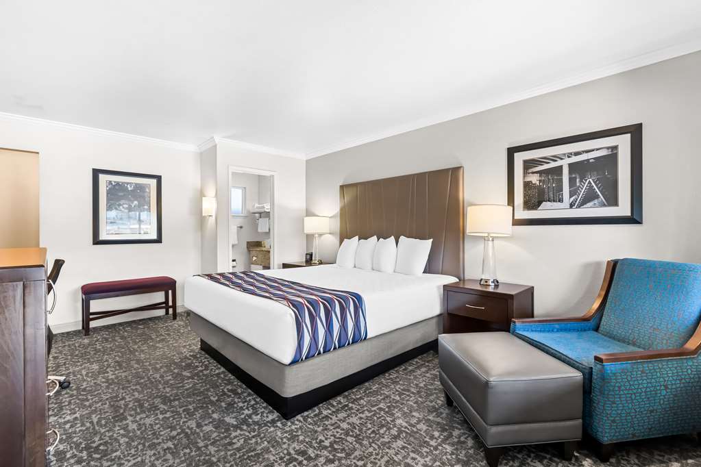 Best Western Garden Inn - photo 28