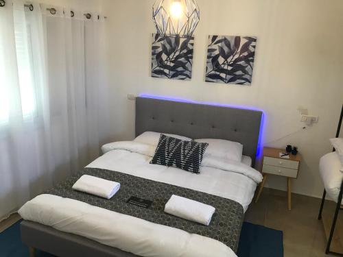 Duchess of the sea by CROWN in Unknown City, Israel