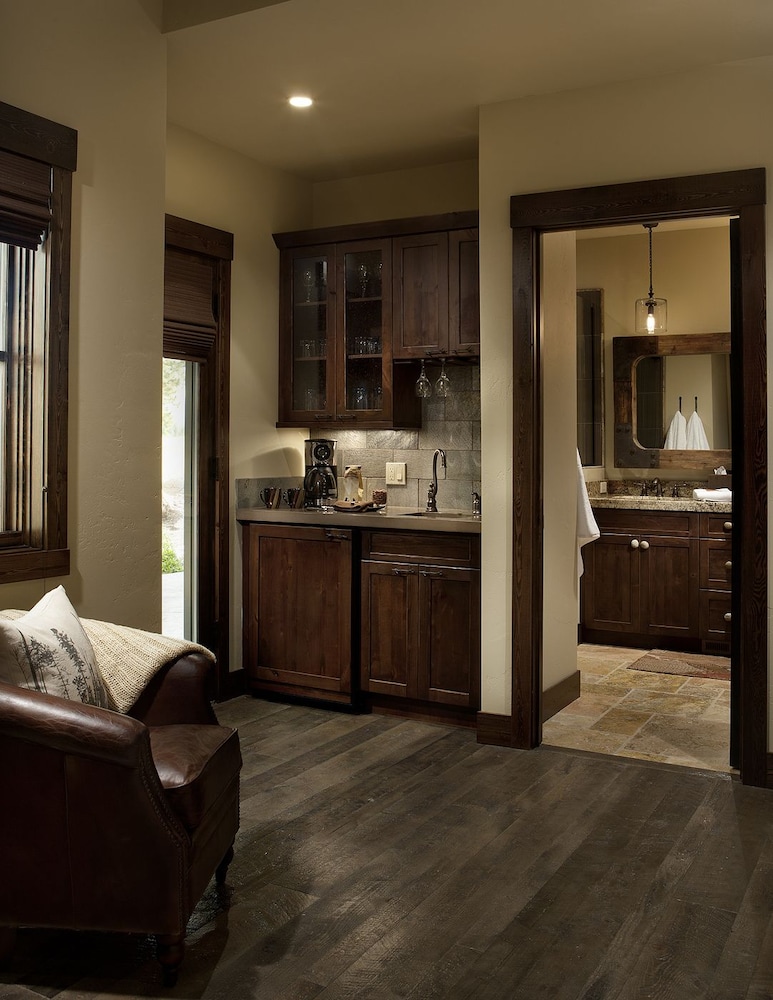 Wilderness Club - photo 12