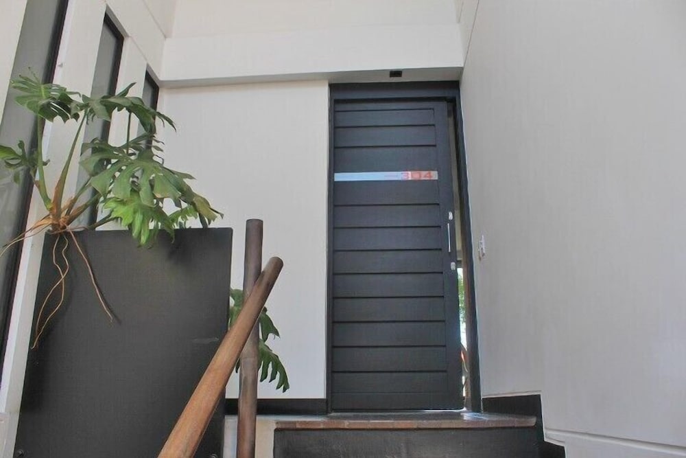 Liverpool By Nomad Guru — hotel in Bogota