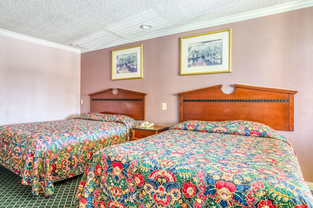 Hotel Whittier CA I 605 - photo 17