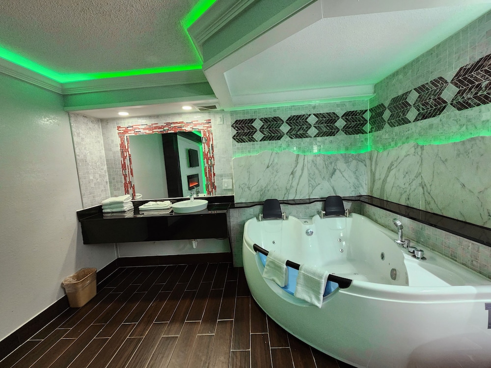 Motel6 North Little Rock AR - photo 17