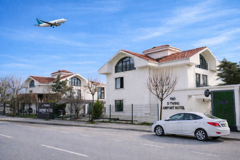 D Twins Airport Hotel — 4-Star Luxury Hotel in Arnavutkoey, Turkey