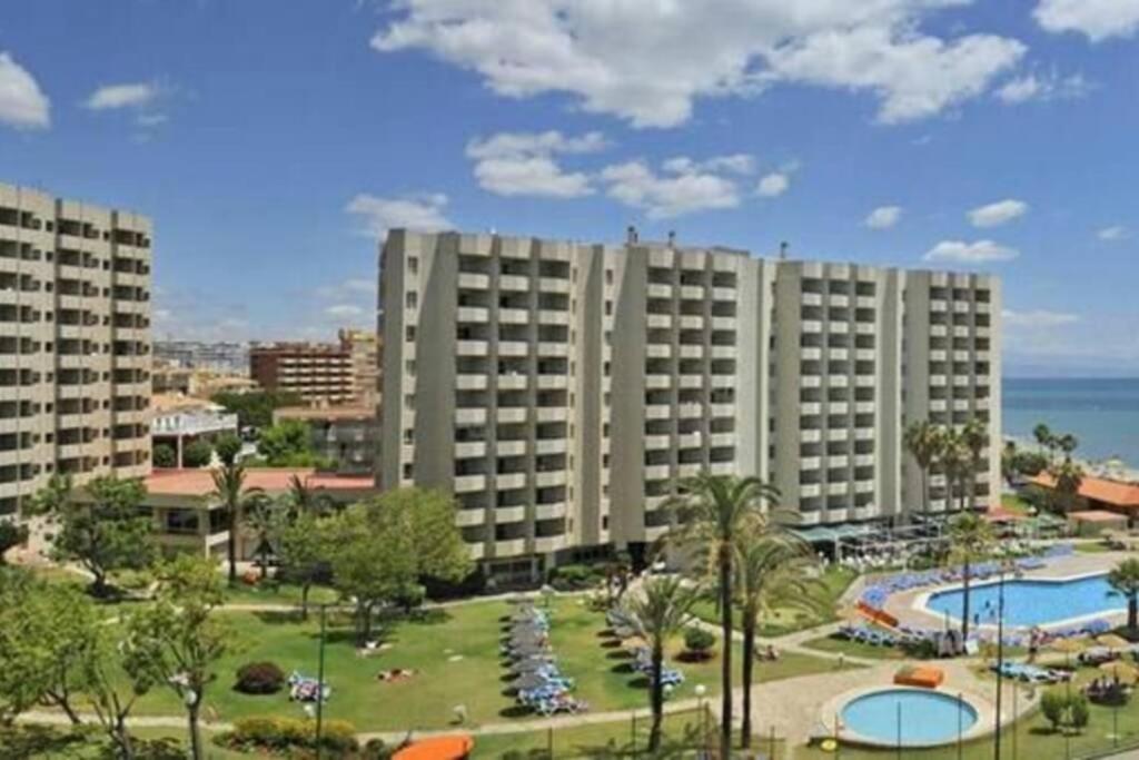 Estudio Recien Reformado En Hotel 1 Linea Playa in Torremolinos, Spain