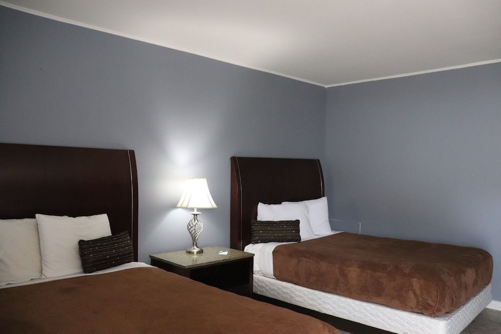 Comanche inn - photo 9