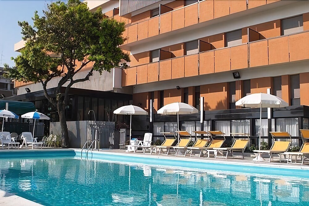 Park Hotel — 4-Star Luxury Hotel in Rimini, Italy