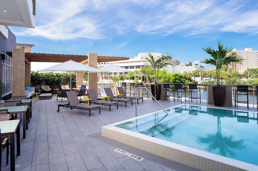 Aloft Tampa Downtown - featured photo