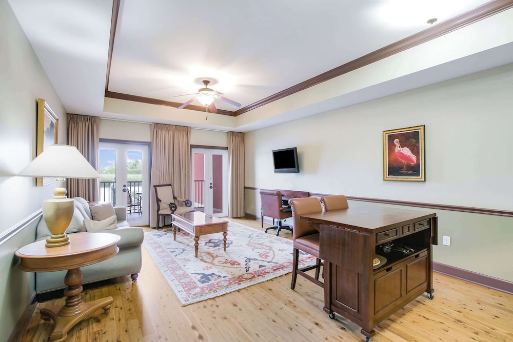 Water Street Hotel & Marina Ascend Hotel Collection - photo 5